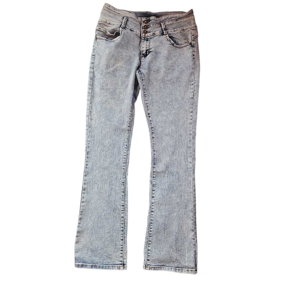 Light Blue Acid Wash Buttlifting Women's Bootcut Jeans